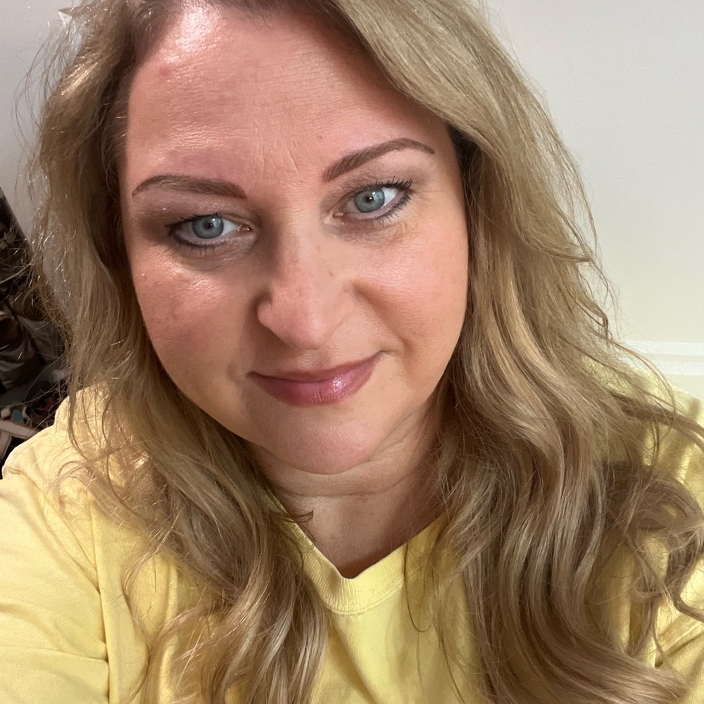 Meet your Posher, Michele